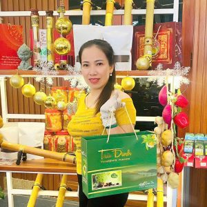 Alternative view of SÉT QUÀ BIẾU TẶNG CHÈ ĐINH HOÀNG KIM - 500G